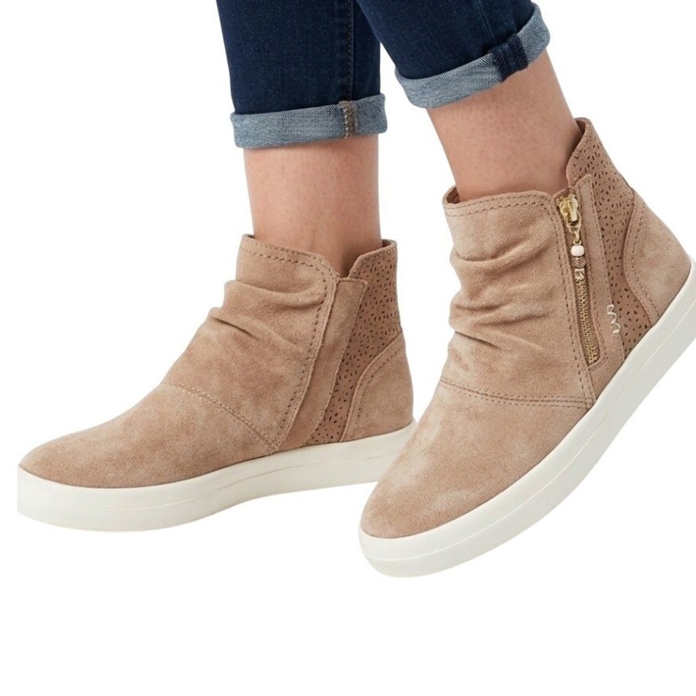 Sperry Crest Zone Ankle Boots Women 7M Tan Leather Slouchy Perforated Sneaker